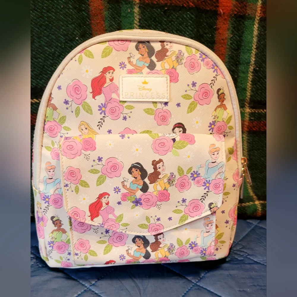 Disney Princess Mini Floral Backpack NWOT - Picture 2 of 10